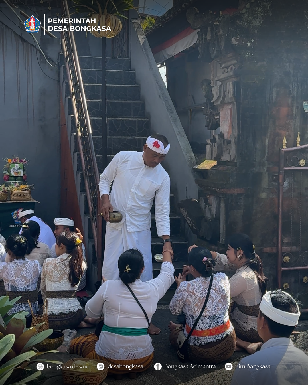 Persembahyangan bersama dalam rangka Hari Saraswati